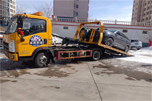 西上园救援拖车费用怎么算